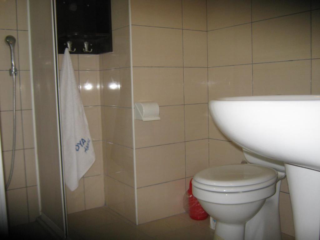 Oya Family Suites คูซาดาซี ห้อง รูปภาพ